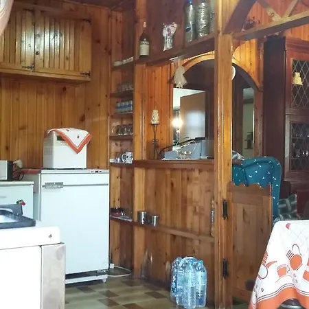 Country House U Eleny בית נופש