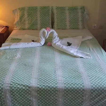 Country House U Eleny בית נופש